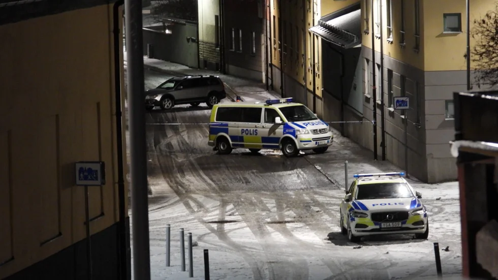 En person är funnen död i city på fredagsmorgonen.