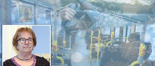 Iskalla bussar, chaufförer som kör för fort och långa väntetider • Nu är Majvor trött på strulet kring sjukresorna • "Jag är så orolig"