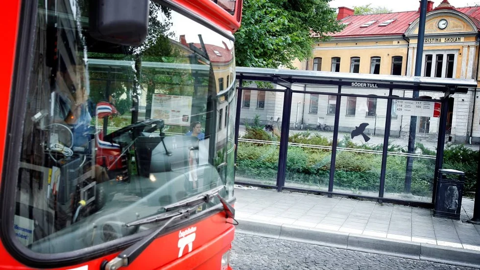Buss 116 klockan 17 00 i söndags mot Lindö. Var du med på den? Såg du vad som hände?