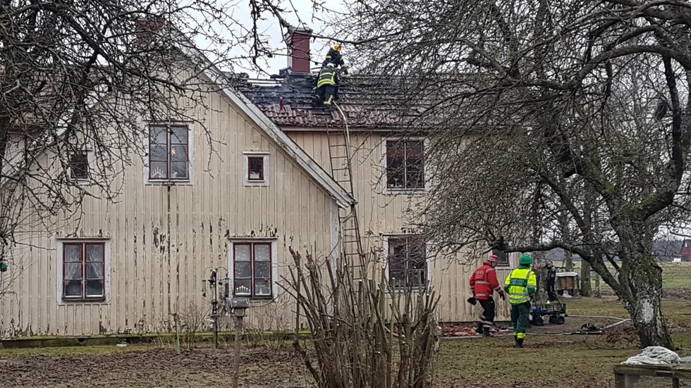 Brand i villa i Kålstad utanför Rök.