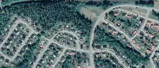 Nya ägare till 60-talshus i Åtvidaberg - prislappen: 1 950 000 kronor