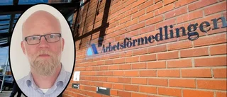 Fortfarande lediga sommarjobb: "Stora möjligheter för de med rätt kompetens" ✔Visar problem på arbetsmarknaden
