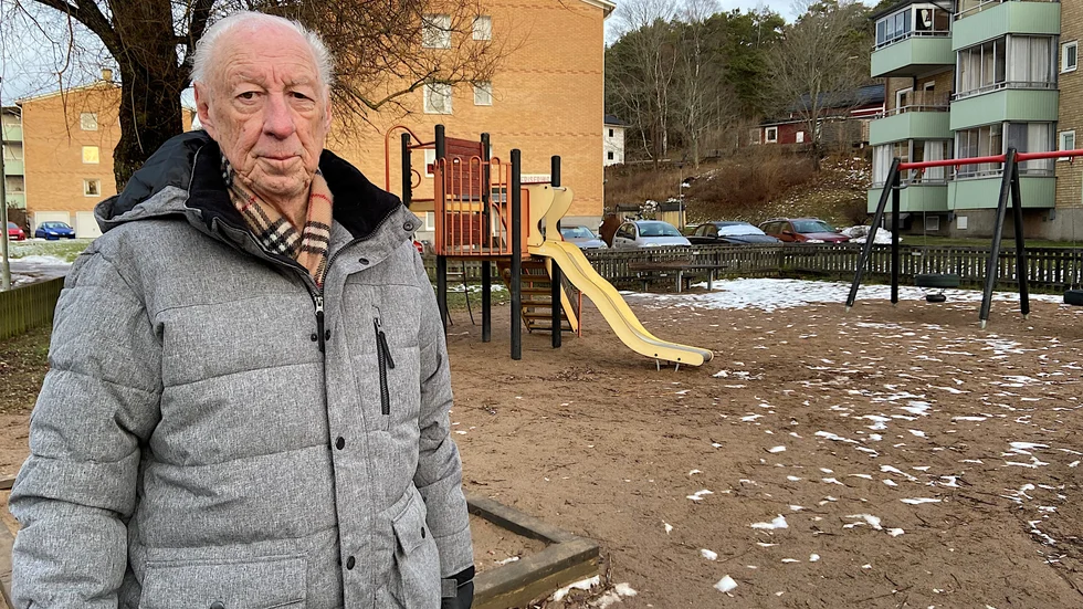 Sture Valund, ordförande i Åby/Jursla vägförening, är försiktigt positiv efter beskedet från Socialdemokraterna. "Utredningen är ju glädjande så långt, men det är ju utfallet av den som är intressant".