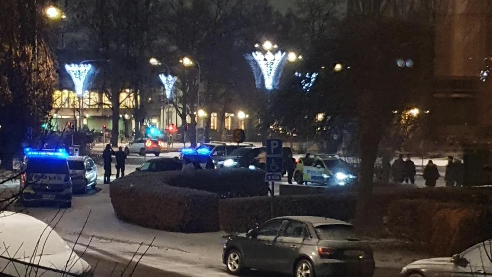 Ett bråk mellan två kvinnor ledde till en polisinsats vid Kristinaplatsen i Norrköping. Flera personer kan ha varit inblandade i bråket.