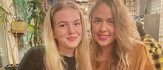 Paulina och Alice hittade nedkyld äldre kvinna på trottoaren: "Känner oss lite som hjältar"