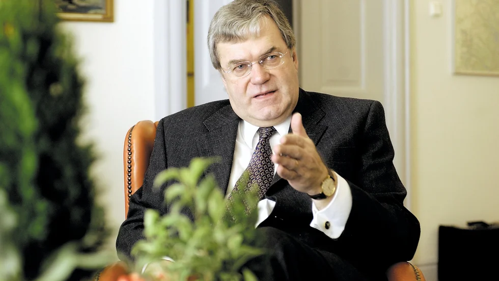 P-O Eriksson vill inte längre höra så mycket snack om problem och bekymmer. ”Vi borde tala om möjligheterna i stället annars når vi inte mottagaren. Vi förstärker bara den negativa bild som råder”, säger han.