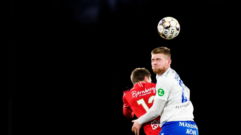 Dino Salihovic, IFK Norrköping, prisas för sina insatser i P19-allsvenskan.