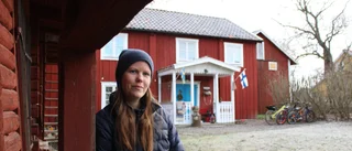 Petra, 36, lever stadsnära lantliv på Fogdön: "Är väldigt rotad här"