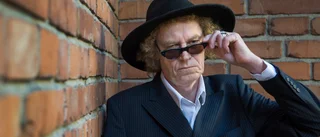 Poesins schaman – Bruno K. Öijer 70 år