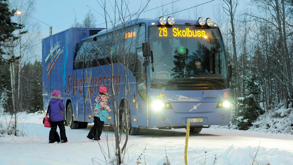 Det blir många ändringar i skolbussarnas färdväg nästa höst. 
