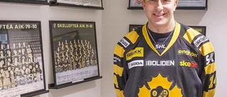 Skellefteå AIK-damernas sportchef kliver av