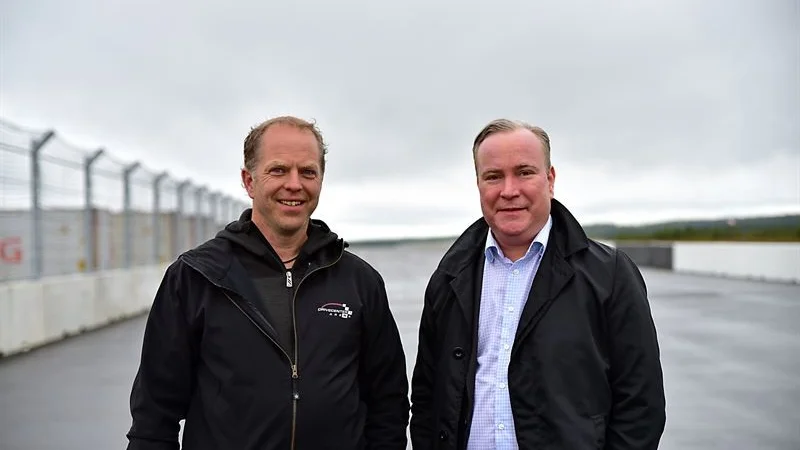 Daniel Wikgren, Drive Center Arena i Fällfors och Patrik Grantås, Skellefteå Kraft.