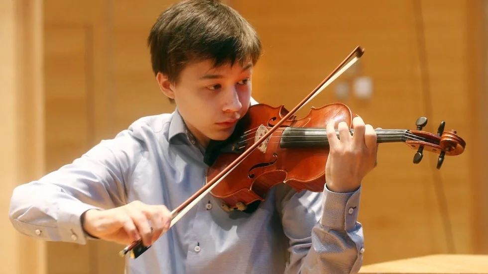 Vinnare. 16-årige Johan Dalene från Norrköping vann violintävling.