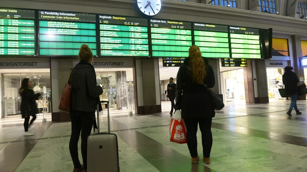 Det är stopp för all tågtrafik mellan Sundsvall och Stockholm.