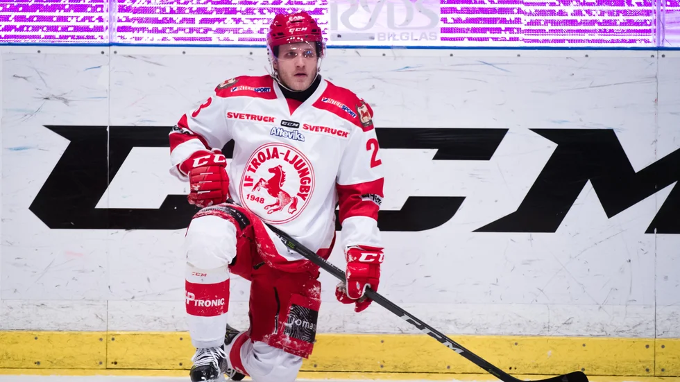 Jesper Thörnberg spelade stor del av sin ungdomshockey i HV71. Nu får han chansen i allsvenskan med klubben.