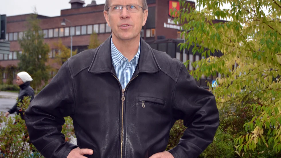 "Jag känner ett genuint engagemang och då faller det sig naturligt att vilja tillbaka" säger Kenneth Sandberg apropå att han vill återvända till kommunpolitiken.