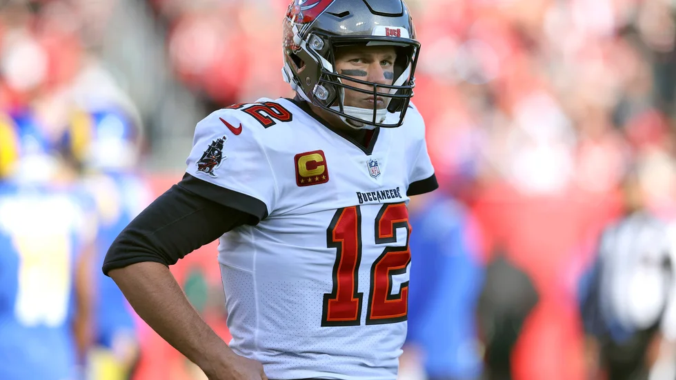 Tom Brady, i Tampa Bay Buccaneers, avslutar nu sin 22 säsonger långa karriär. Det skriver han själv på Instagram. Arkivbild.