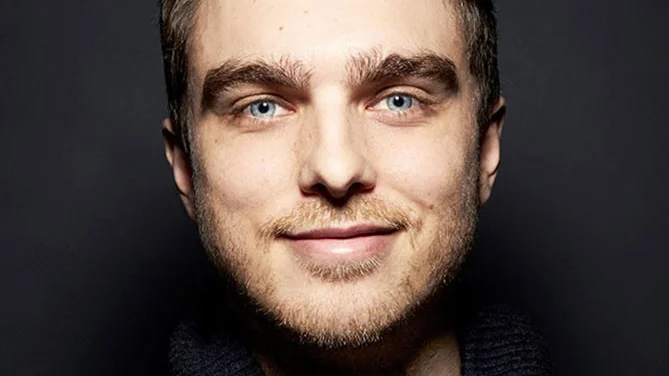  Anton Holmquist