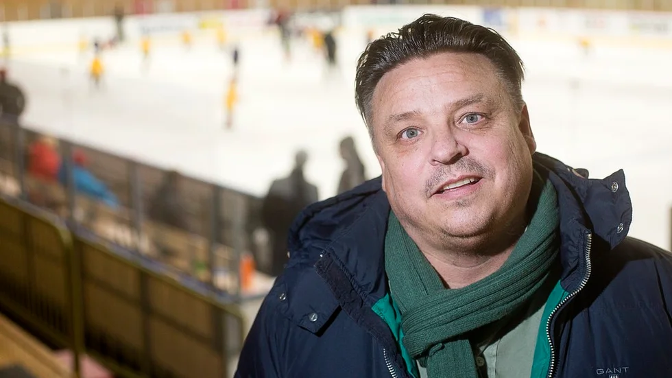 Mats Morell är en av dem som formar Lindens trupp för nästa säsong. Bland arbetsuppgifterna finns även att hitta Gustaf Länns ersättare som huvudtränare.
