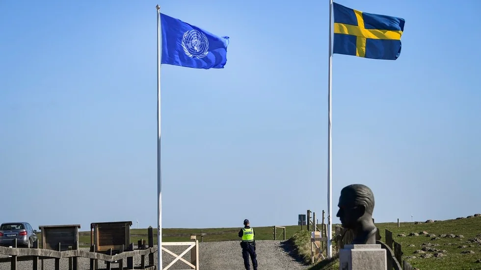 Sverige och UD gjorde kampanj där man skröt om svensk öppenhet, men valde att dölja en utvärdering av hur kampanjen hade förts.