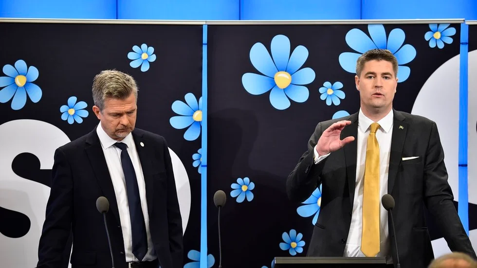 Det saknas många miljarder i finansiering varje år för att det alls skulle vara möjligt att genomföra SD:s politik, skriver Fredrik Olovsson.