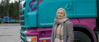 Minister deltog i dörrknackning i Katrineholm – hoppas värva nya medlemmar