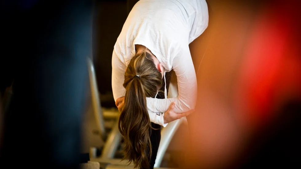 Kanske borde yoga förbjudas i skolorna? Frågan bör i alla fall ställas mot bakgrund av diskussionen om religiösa friskolor, anser insändar­skribenten. FOTO: SANDRA NORDIN