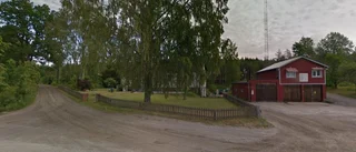 Nya ägare till 50-talshus i Bettna - prislappen: 1 400 000 kronor