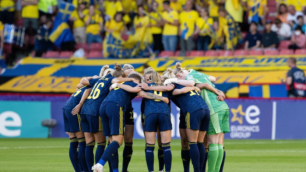 Sverige går in i gruppspelets andra match, denna gång mot Schweiz.