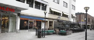 Skottlossningen: En person har setts fly från platsen