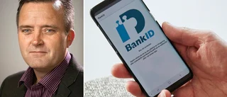 Bankbedrägerierna mot äldre ökar: "Väldigt duktiga på att vilseleda"