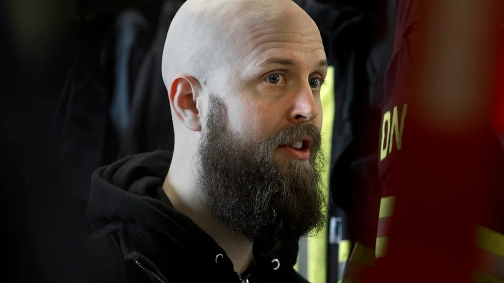 Patrik Gralberg, styrkechef vid Oxelösunds brandstation, litar inte på säkerheten för Oxelösundsborna efter den 1 maj.