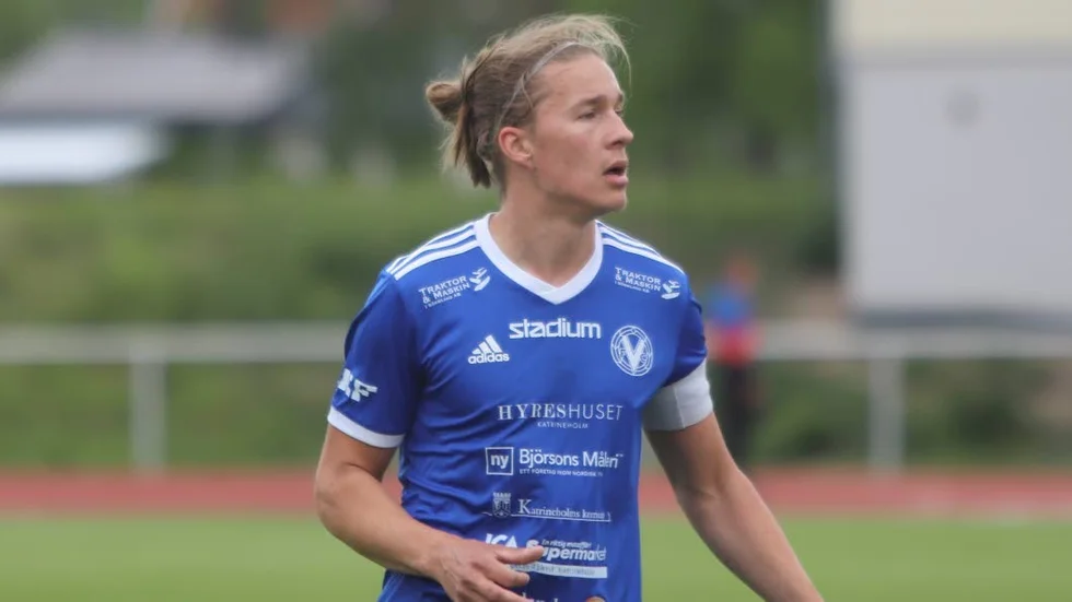 Lagkaptenen Niklas Rautiainen satte den viktiga kvitteringen i den andra halvelken som betydde 2–2.