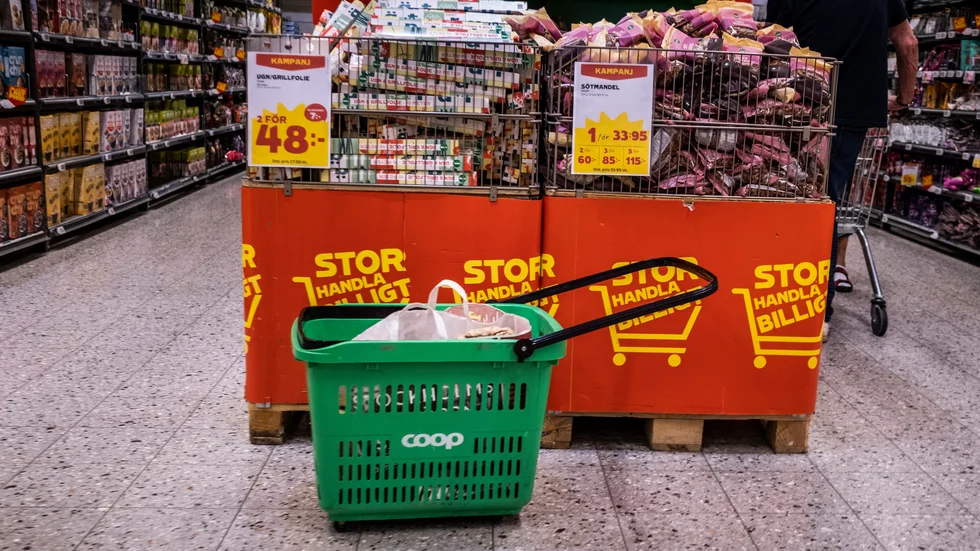 Matkassen blir allt dyrare och många hushåll har svårt att få budgeten att gå ihop. Arkivbild.