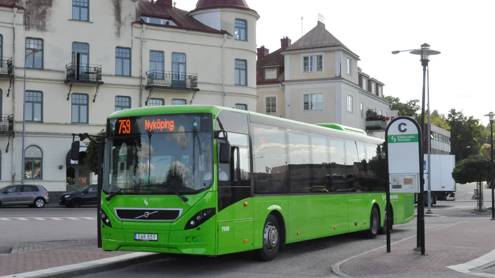 En extrabuss kommer sättas in för att minska trängseln på morgonen. 