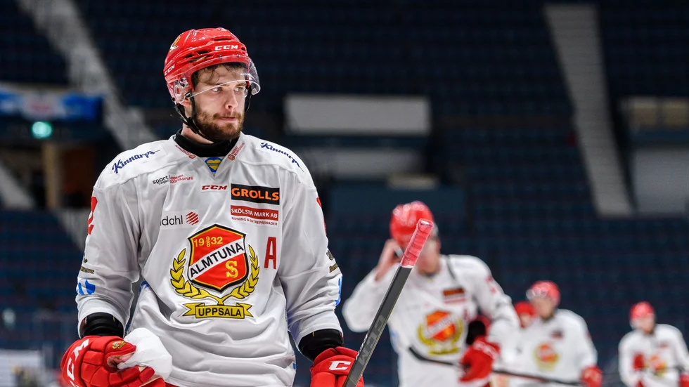 Anton Björkman och Almtuna förlorade mot Karlskoga efter en mardrömsstart.