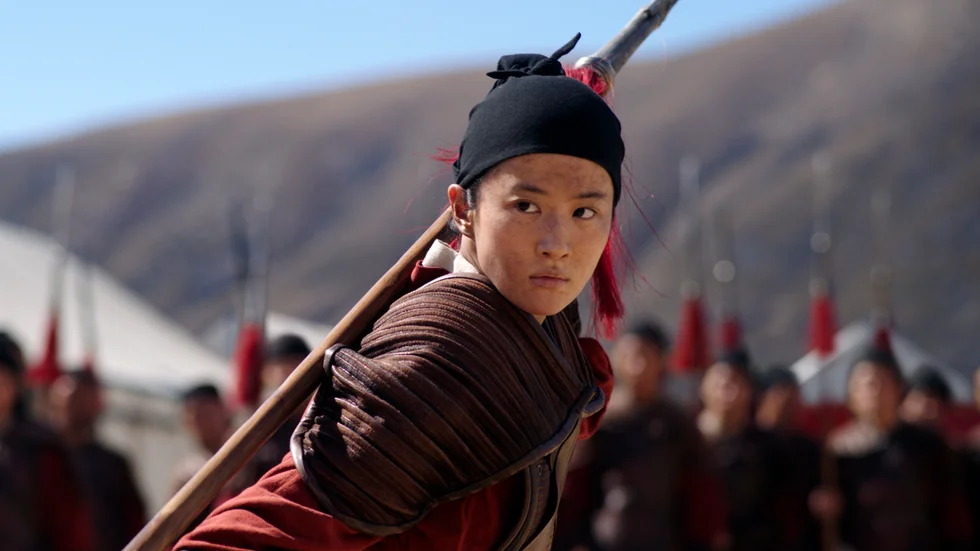 Yifei Liu spelar huvudrollen i "Mulan."