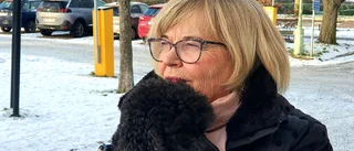 Britt-Marie, 76, har opererat brösten fem gånger
