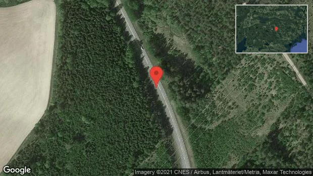 Trafikolycka med lastbil på väg 52