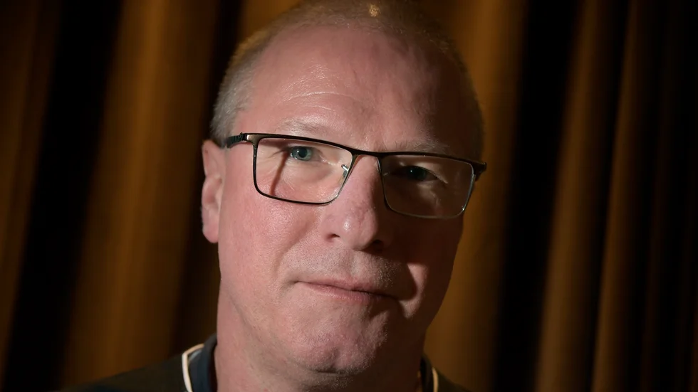 David Visscher bor i Luleå men är född i USA. Nattens händelser har fått honom att känna sig bedrövad: "En stor sorg", säger han.