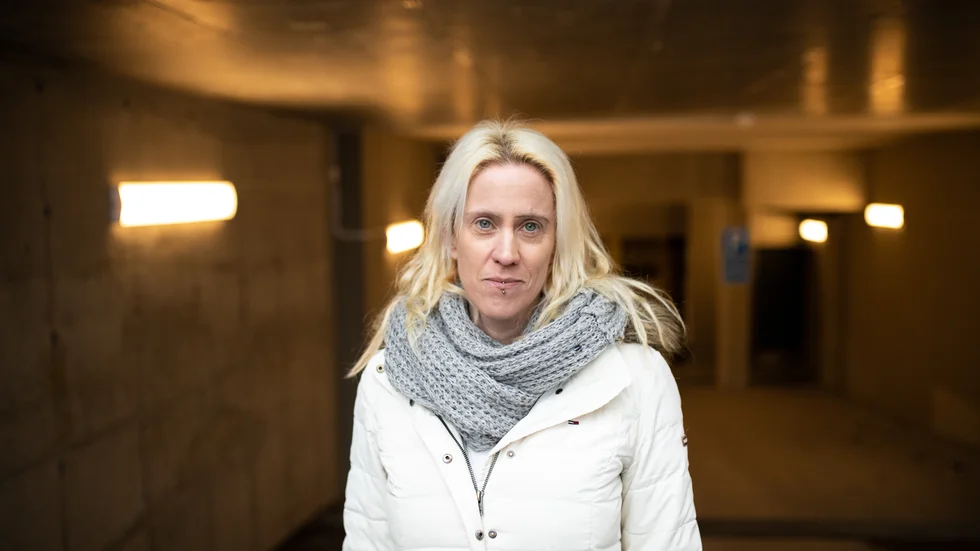"Det känns hopplöst. Man får ingen respons, de bara lovar saker och sen händer inget," Alisa Gärling.