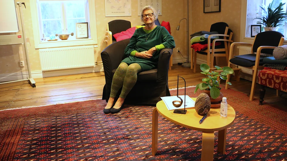 Stress, prestationskrav, ekonomisk jakt. Och nu också coronakris. Allt tillsammans skapar en grogrund för psykisk ohälsa. "Det är viktigt att inte bli slav under sina inre spöken" säger Eivor Johansson. 