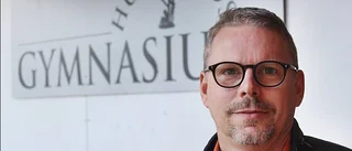 Gymnasiet inför distansstudier fullt ut