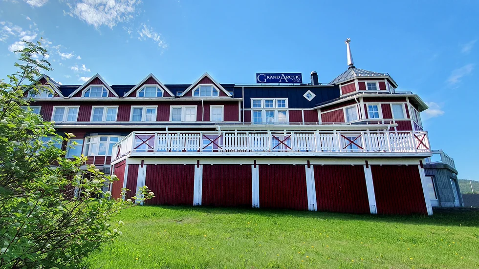 Osäkert för hotellverksamheten i Överkalix. Än har inget köpt hotellfastigheten. 