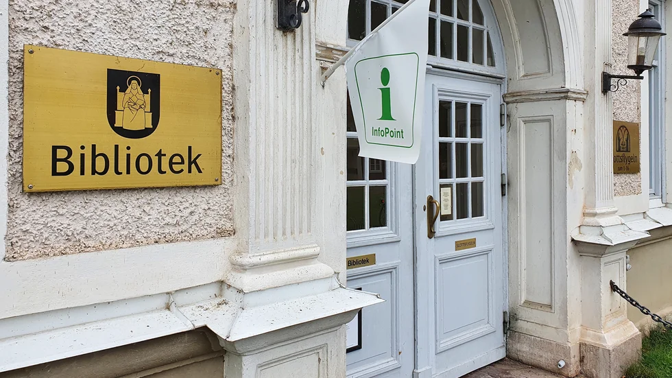 Inom kort kommer meröppet att återinföras på Vadstena bibliotek.