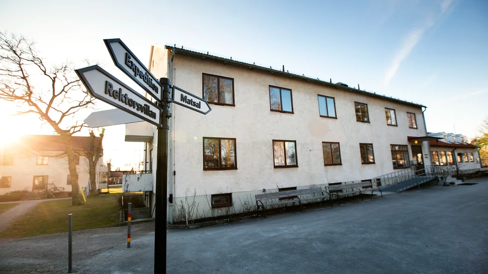 Gotlands folkhögskola har genom att minska sina personalkostnader kunnat redovisa ett nollresultat.