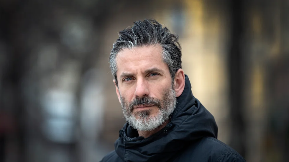 Jens Lapidus är aktuell med en ny roman, en barnbok och en tv-serie.