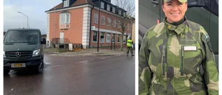 Därför kan du se militärklädda människor på gatorna