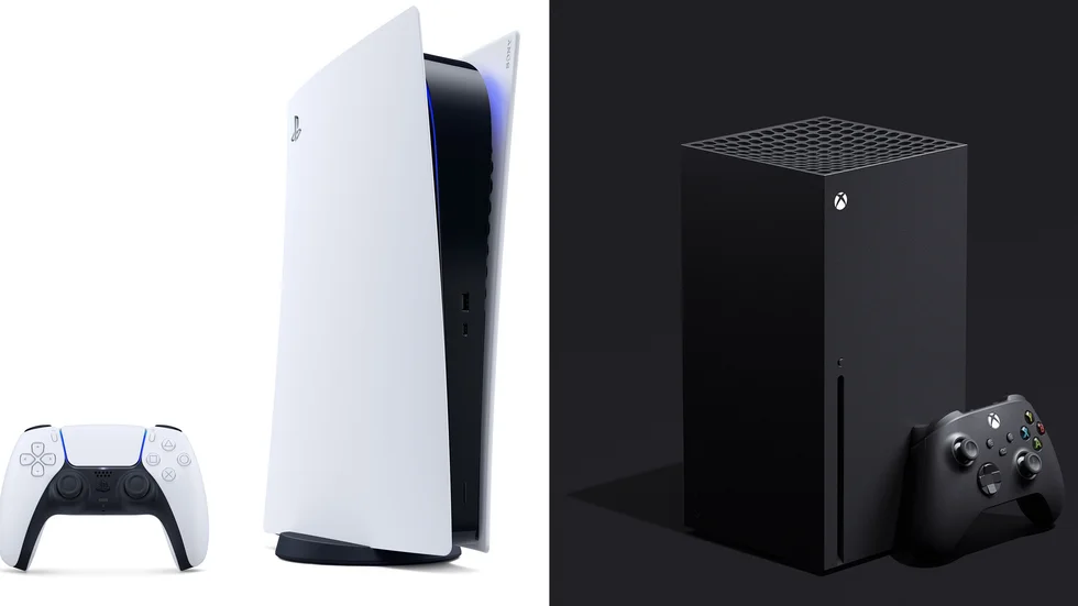 Playstation 5 och Xbox series X, de två nya flaggskeppen i spelvärlden från Sony respektive Microsoft. Pressbild