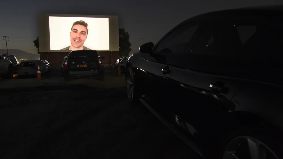 Dave Franco presenterar sin "The rental" inför en visning på en drive in-biograf. Arkivbild.